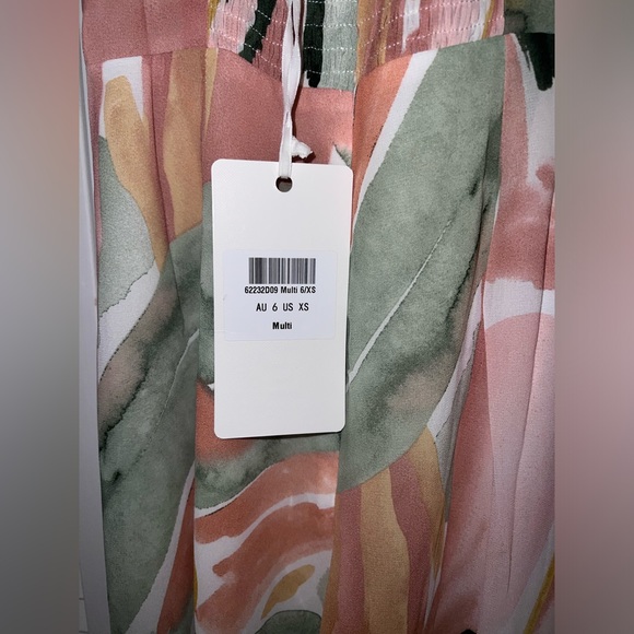 Jumpsuit - Size XS - Picture 3 of 4